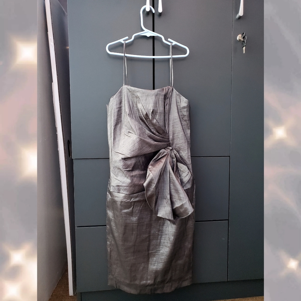 Grey spagetti strap dress with a side ruffle